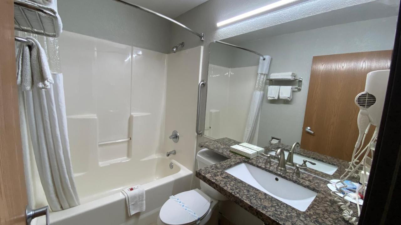 Microtel Inn & Suites By Wyndham Ardmore Luaran gambar